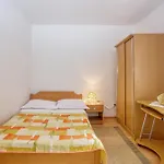 Apartamento By The Sea Grebastica, Sibenik - 482 *
