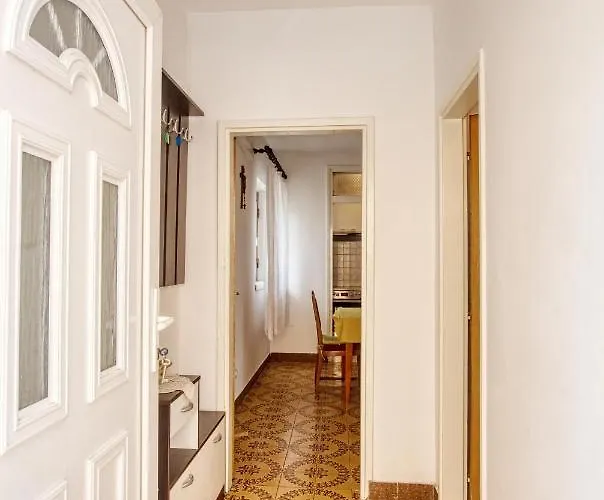 By The Sea Grebastica, Sibenik - 482 *